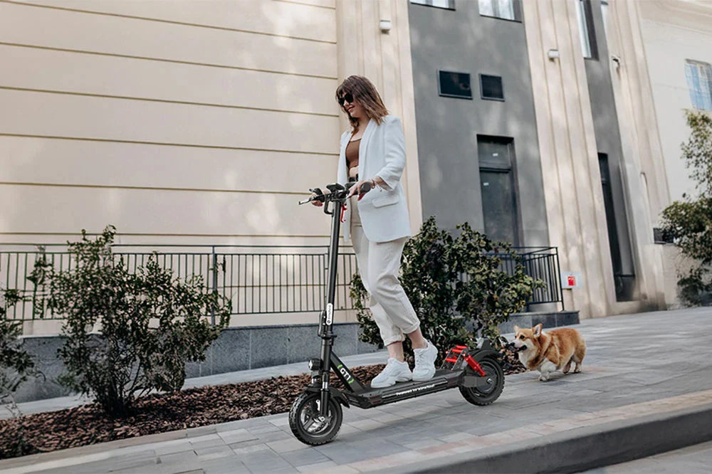 iSinwheel GT1 vs GT2: Which Off-Road Electric Scooter Actually Wins?